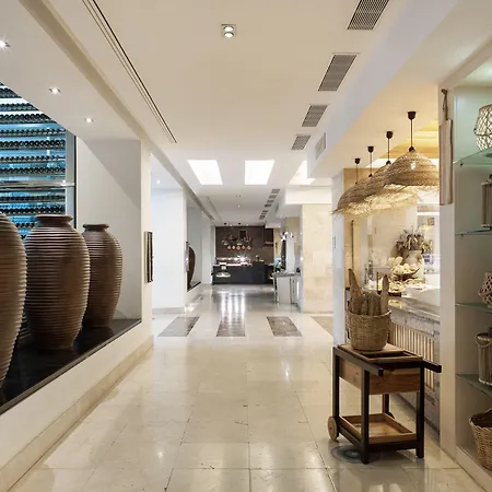 Hotel Gran Melia Palacio De Isora & Alcalá la Real
