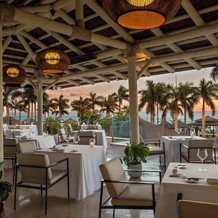 Gran Melia Palacio De Isora & Hotel