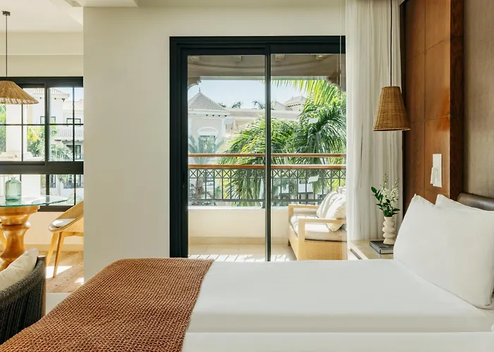 Hotel Gran Melia Palacio De Isora & Alcalá la Real