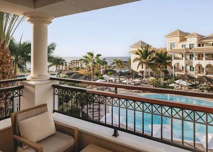 Hotel Gran Melia Palacio De Isora & Alcalá la Real